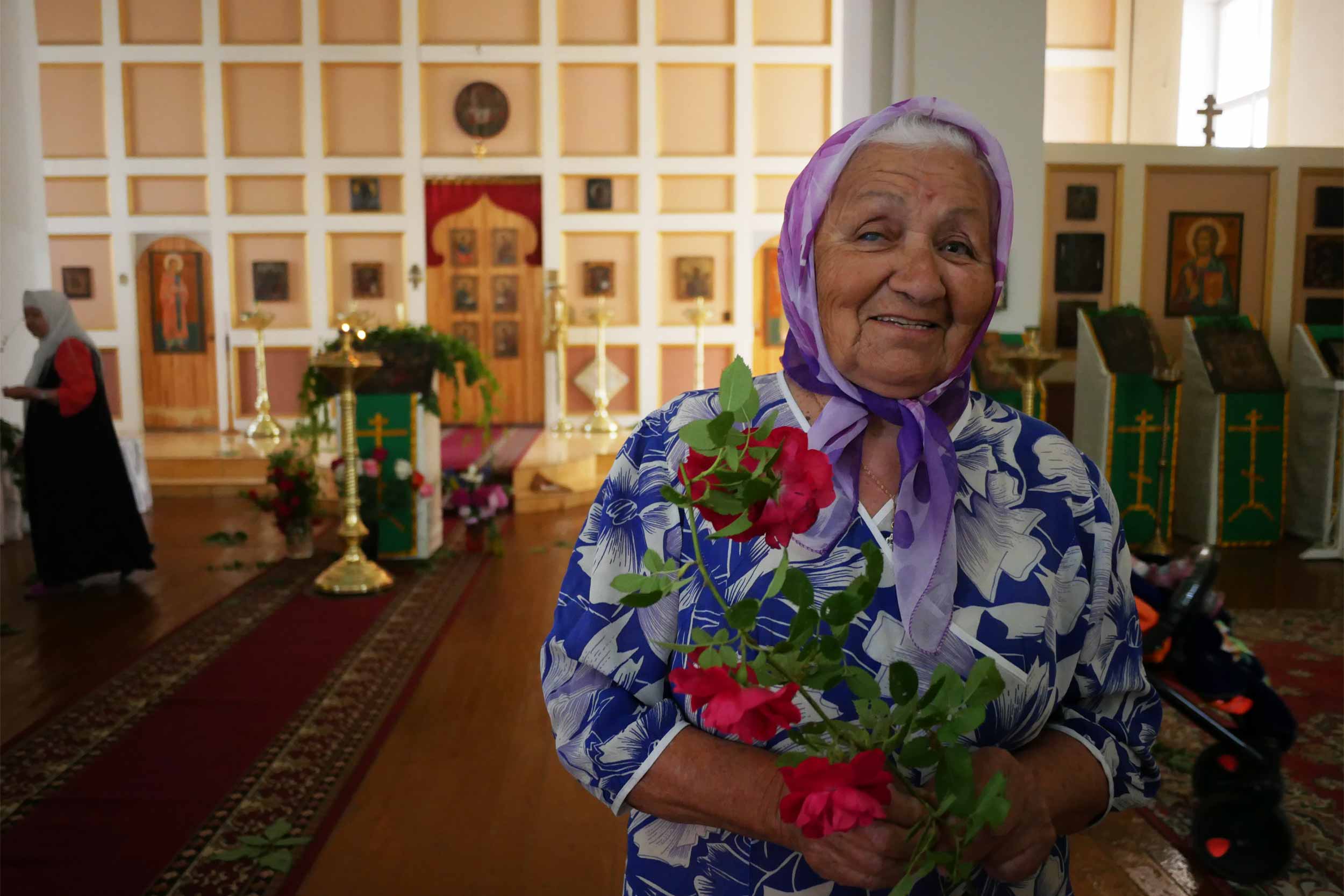 Olga Leontyevna is one of the 50 or so Old Believers in Uralsk. “I am an Old Believer, [like] my great-grandfathers and grandfathers. I have been coming to this temple for over 30 years. This is the very first faith where Orthodoxy began. We have more prayers and all our rules are stricter,” she said. © Talgat Umarov